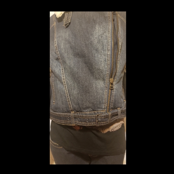 MNG by MANGO Jean Jacket size USA Large. - Picture 9 of 10